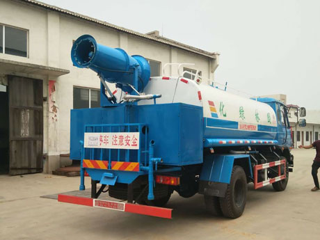 車載霧炮機(jī)